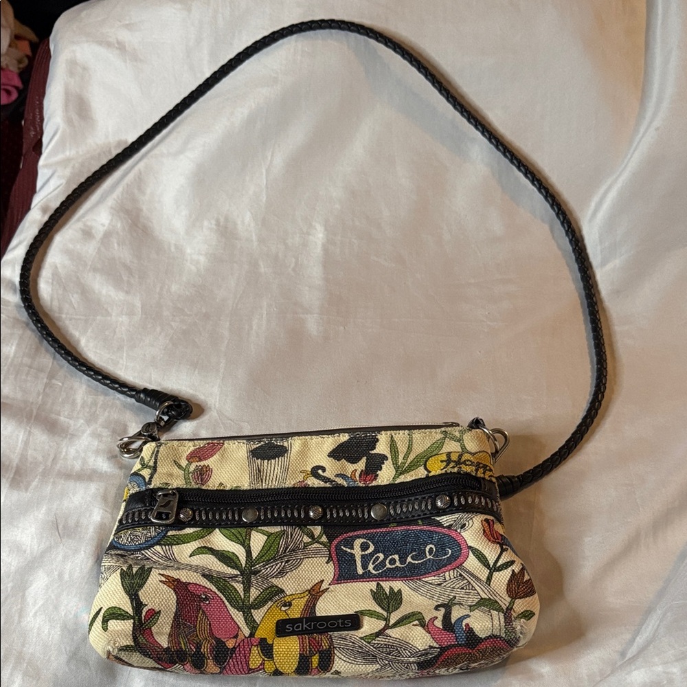 Sakroots Peaceful Garden Crossbody Bag